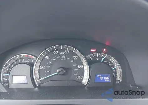 2012 Toyota Camry Se z USA, uszkodzony, nr VIN 4T1BF1FK3CU053256